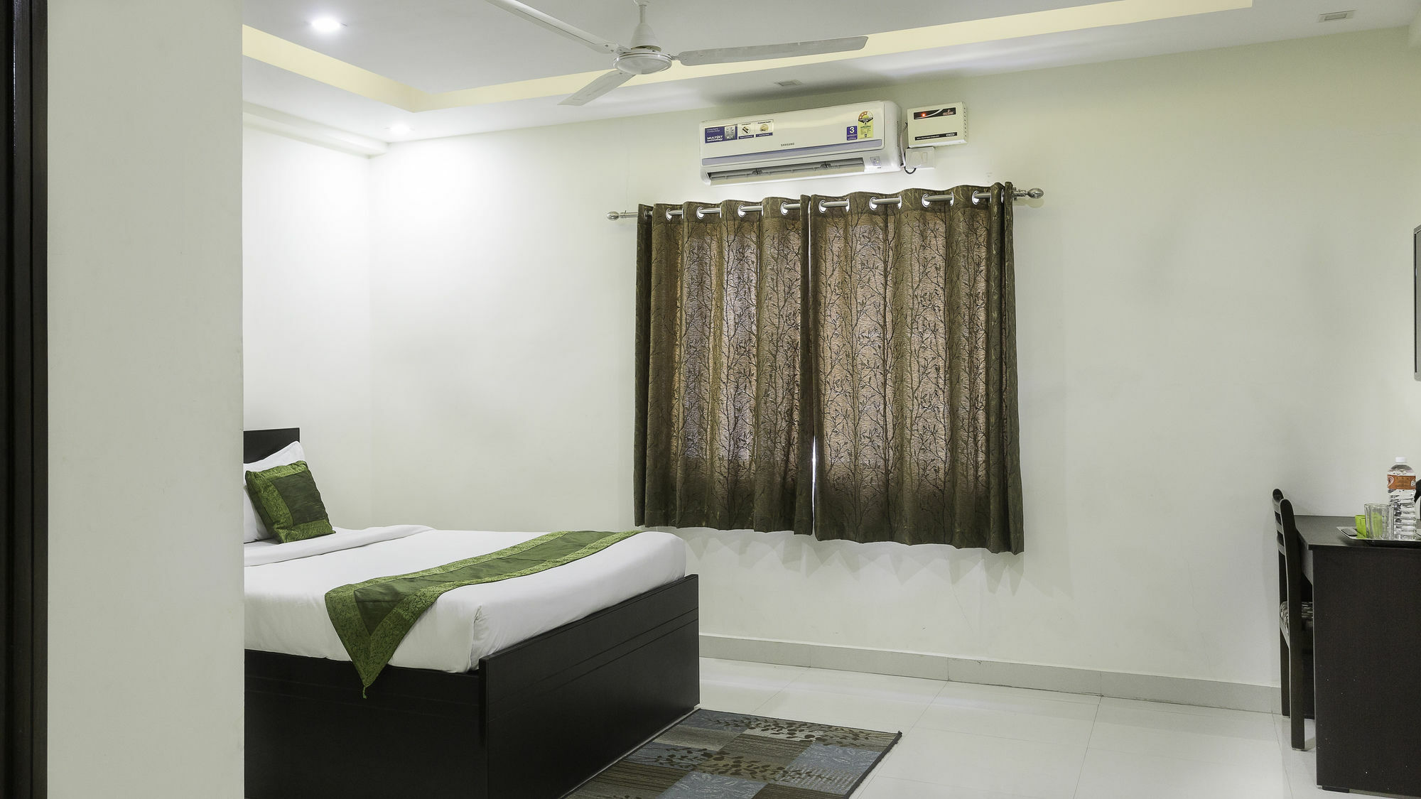 Itsy By Treebo - Tals Hytek Hotel Hyderabad Exterior photo